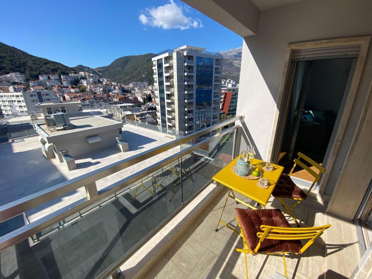Appartement Four Views *
